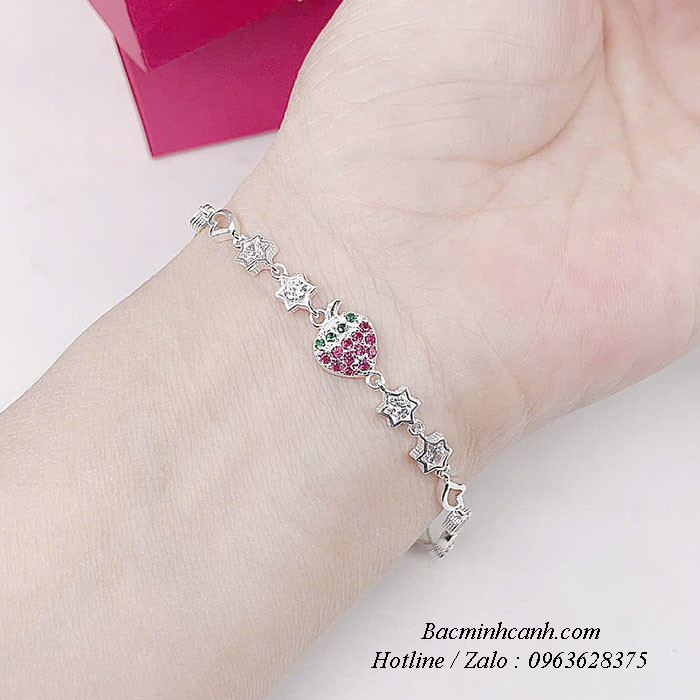 Lắc bạc dâu tây mix sao cho bé gái TE293 lac-bac-dau-tay-mix-sao-cho-be-gai-4