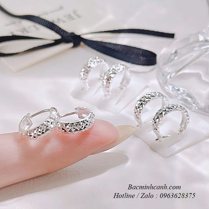 Bông tai bạc khóa bấm BT262