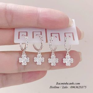 bong-tai-hoa-4-canh-dang-treo-bt190-2804-1-300x300  