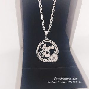 day-chuyen-bac-hinh-hoa-khac-ten-cho-be-gai-2-300x300  