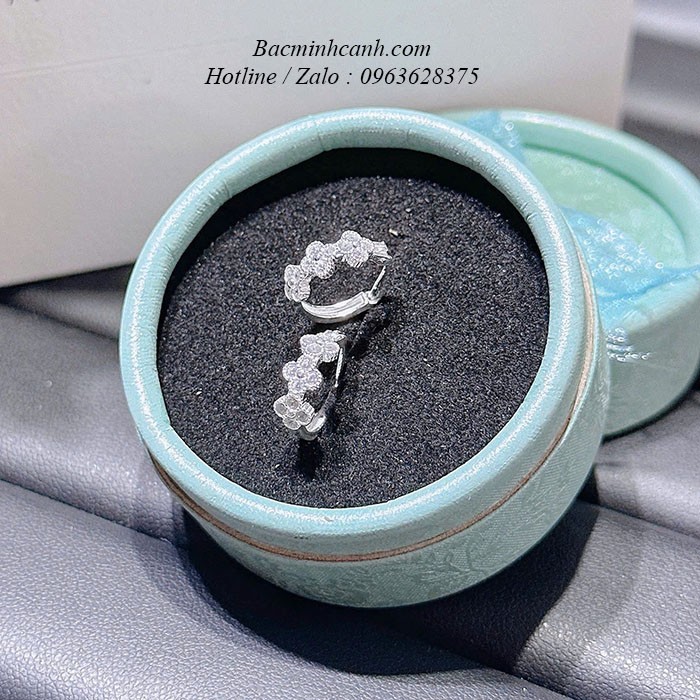 Bông tai bạc trẻ em bấm hoa nhỏ BT437 bong-tai-bac-tre-em-bam-hoa-nho-bt437-2