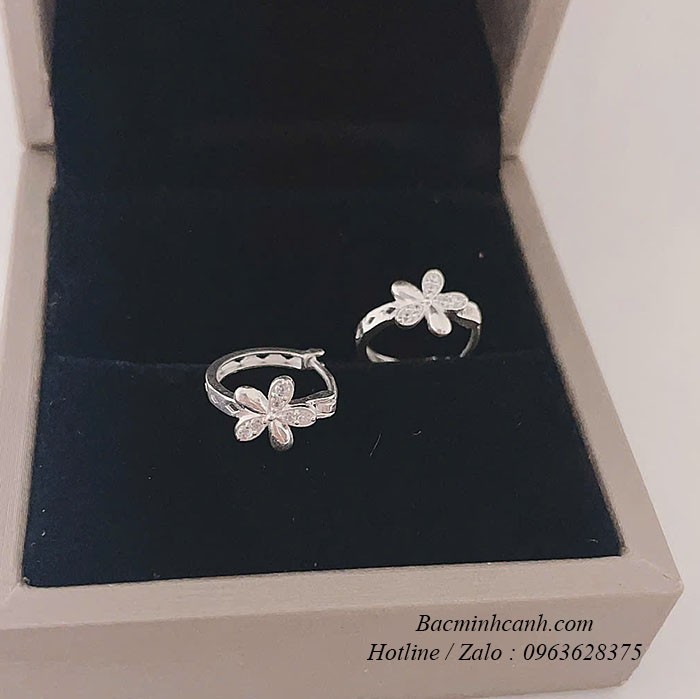 Bông tai bạc bấm hoa 5 cánh mix đá BT440