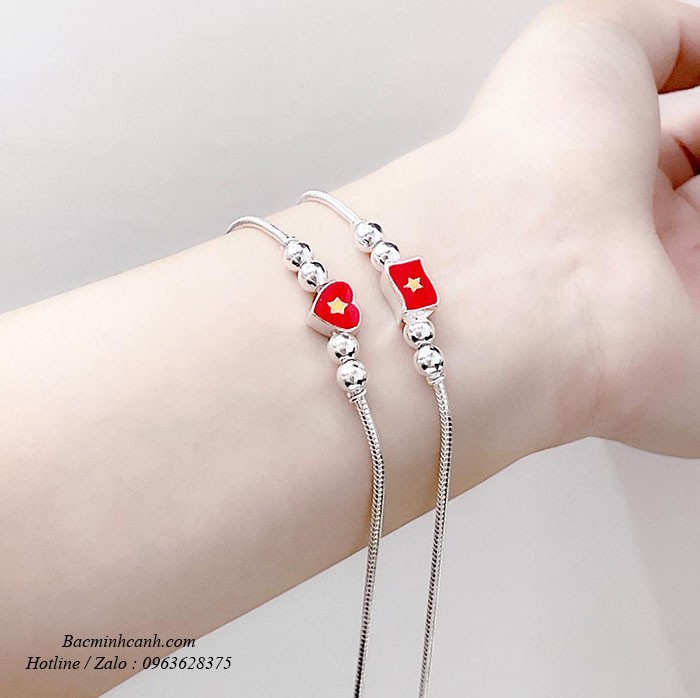 Lắc bạc mix charm Cờ Đỏ Sao Vàng Việt Nam - LTNU414 lac-tay-bac-mix-charm-co-do-sao-vang-viet-nam-ltnu414-1