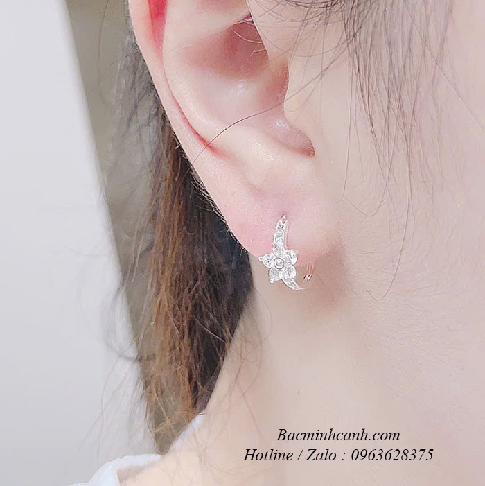 Bông tai bạc khóa bấm hình hoa BT443 bong-ta-bac-khoa-bam-hinh-hoa-bt443-1