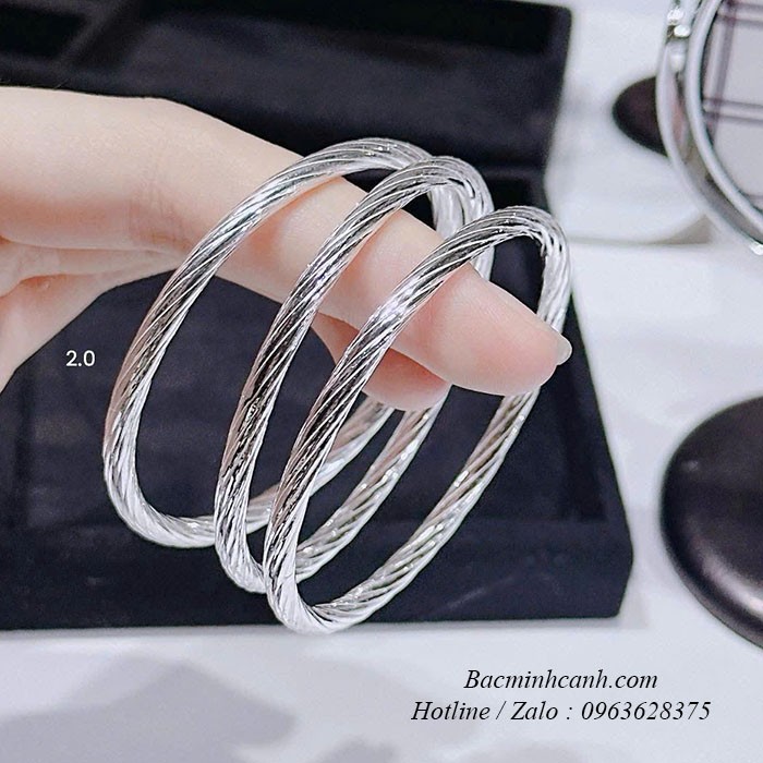 Vòng tay bạc đường chỉ sóng trơn LTNU416 vong-tay-bac-duong-chi-song-tron-ltnu416-2