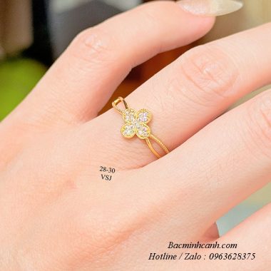 Nhẫn nữ vàng 10k hình nơ đính đá NNU239 nhan-nu-vang-tay-10k-co-4-la-nam-da-nnu250-1-380x380