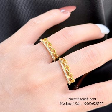 Bông tai bạc nữ hình vương miện BT068 nhan-nu-vang-tay-10k-vuong-mien-nu-hoang-nnu252-380x380