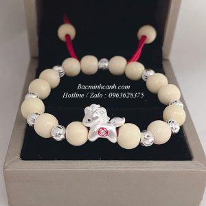 vong-dau-tam-charm-con-ngua-khac-ten-cho-be-sinh-nam-binh-ngo-2026-2603-1-300x300  