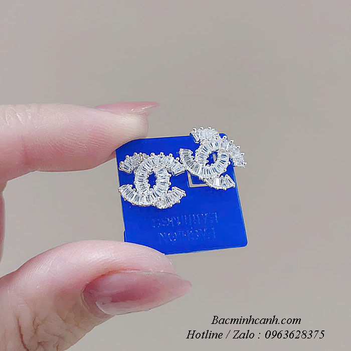 Hoa tai bạc nữ Chanel đính đá BT452 hoa-tai-bac-nu-chanel-dinh-da-bt452-1