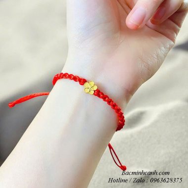 vong-tay-chi-do-charm-hoa-mai-vang-10k-ltnu440-380x380  