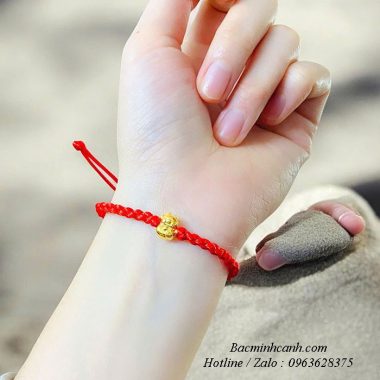 Miếng Dán Trâu Vàng Dùng Cho Điện Thoại Và Ví Tiền vong-tay-chi-do-charm-meo-than-tai-vang-10k-ltnu443-2-380x380